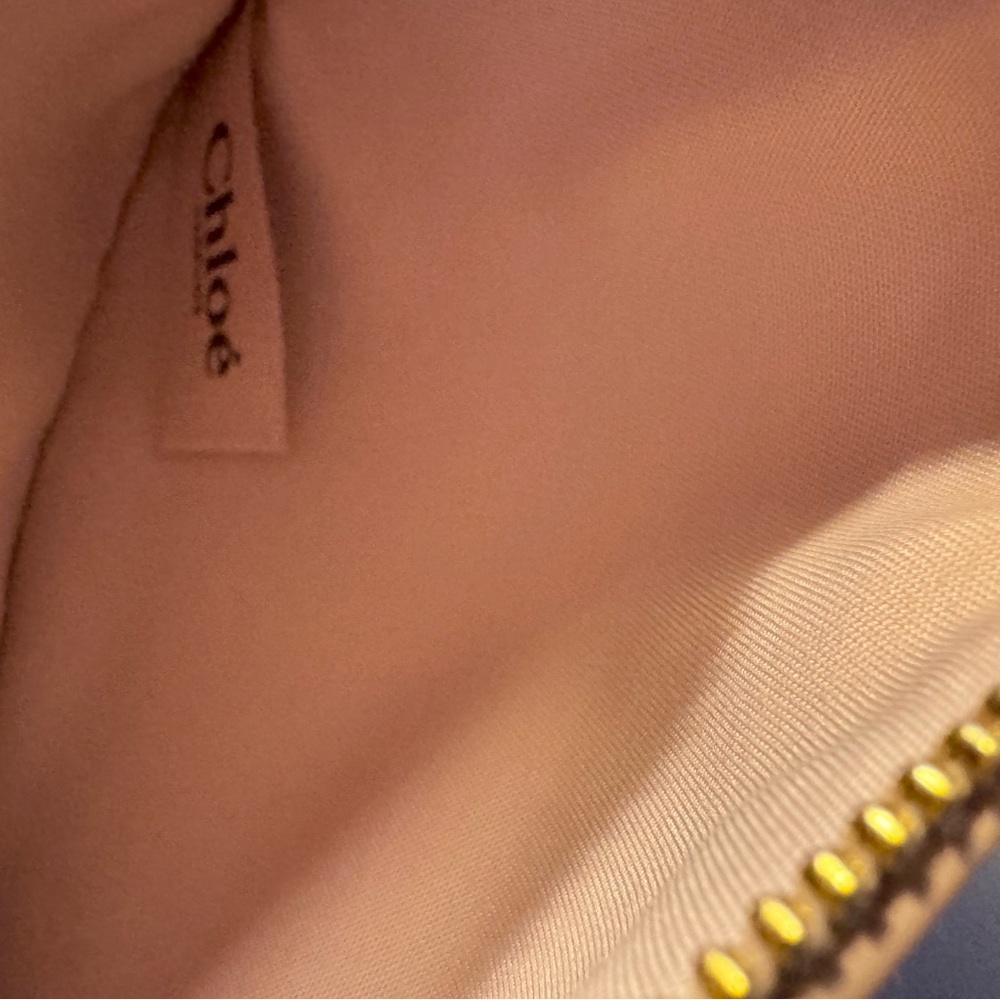 Chloé Perfumes Beige Pebbled Leather Studded Cosmetic Pouch - like new - Picture 12 of 12